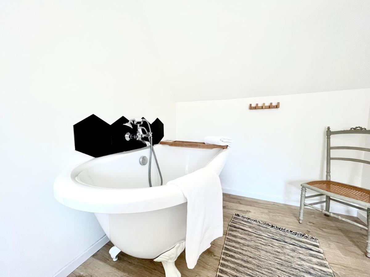 Sous Les Toits Avec Garage Et Terrasse A Ribeauville Exteriör bild